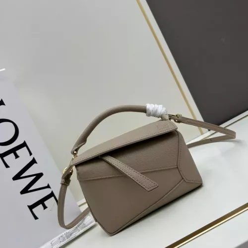 LOEWE AAA Quality Messenger Bags For Women #1385703