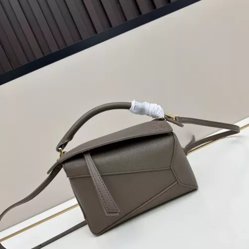 LOEWE AAA Quality Messenger Bags For Women #1385712