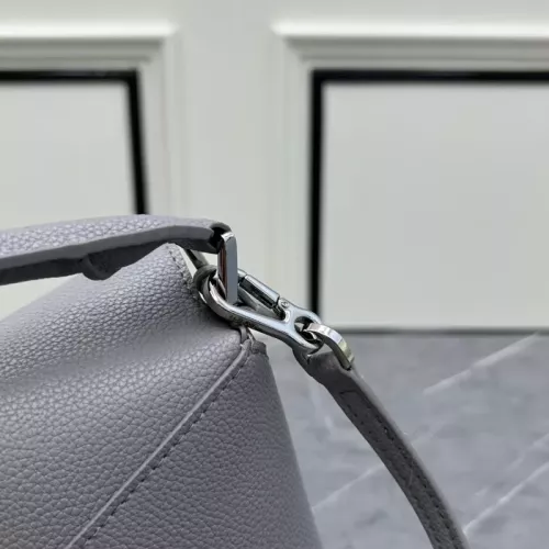 Cheap LOEWE AAA Quality Messenger Bags For Women #1385737 Replica Wholesale [$122.00 USD] [ITEM#1385737] on Replica LOEWE AAA Quality Messenger Bags