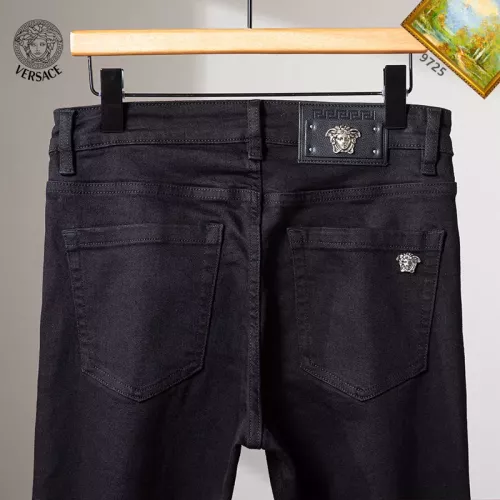 Cheap Versace Jeans For Men #1385946 Replica Wholesale [$48.00 USD] [ITEM#1385946] on Replica Versace Jeans