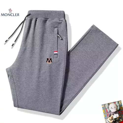 Moncler Pants For Men #1385969