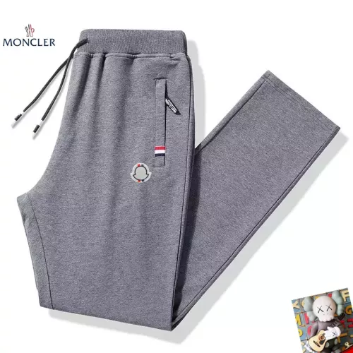 Moncler Pants For Men #1385985