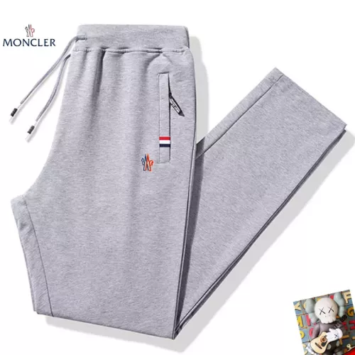 Moncler Pants For Men #1385997