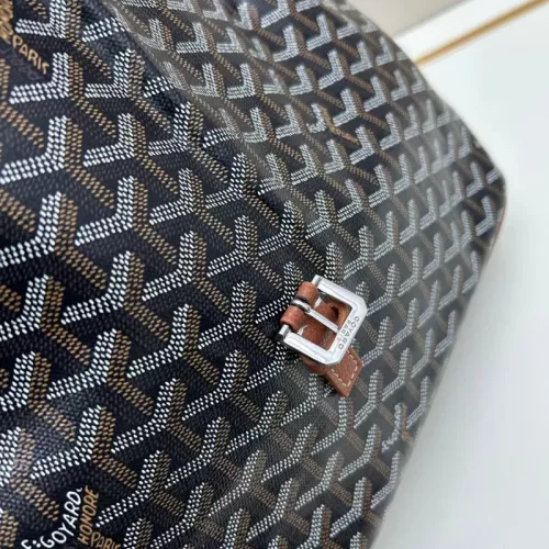 Cheap Goyard AAA Quality Messenger Bags For Unisex #1386107 Replica Wholesale [$88.00 USD] [ITEM#1386107] on Replica Goyard AAA Quality Messenger Bags