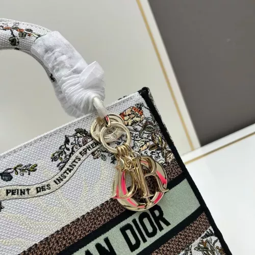 Cheap Christian Dior AAA Quality Handbags For Women #1386144 Replica Wholesale [$115.00 USD] [ITEM#1386144] on Replica Christian Dior AAA Quality Handbags
