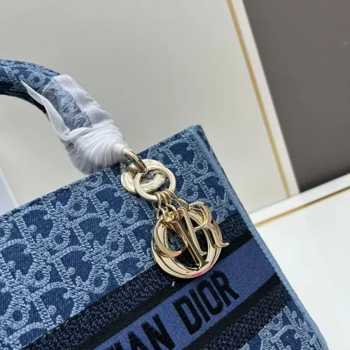 Cheap Christian Dior AAA Quality Handbags For Women #1386147 Replica Wholesale [$115.00 USD] [ITEM#1386147] on Replica Christian Dior AAA Quality Handbags