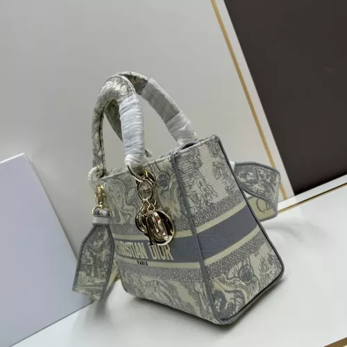Cheap Christian Dior AAA Quality Handbags For Women #1386149 Replica Wholesale [$115.00 USD] [ITEM#1386149] on Replica Christian Dior AAA Quality Handbags