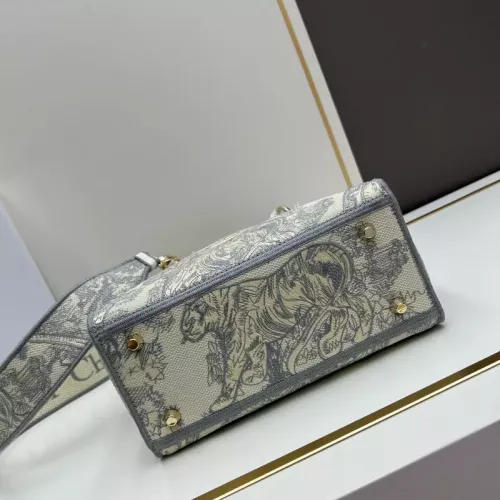 Cheap Christian Dior AAA Quality Handbags For Women #1386149 Replica Wholesale [$115.00 USD] [ITEM#1386149] on Replica Christian Dior AAA Quality Handbags