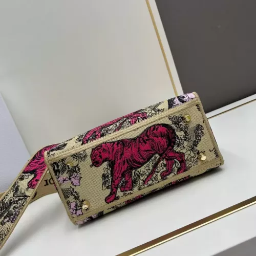 Cheap Christian Dior AAA Quality Handbags For Women #1386154 Replica Wholesale [$115.00 USD] [ITEM#1386154] on Replica Christian Dior AAA Quality Handbags