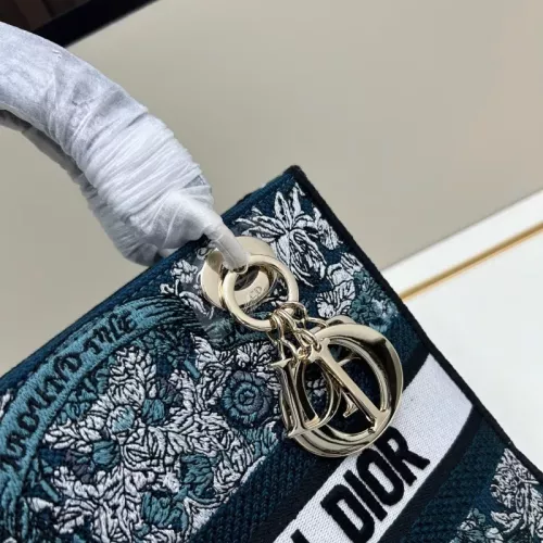 Cheap Christian Dior AAA Quality Handbags For Women #1386163 Replica Wholesale [$115.00 USD] [ITEM#1386163] on Replica Christian Dior AAA Quality Handbags