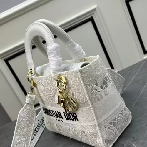 Cheap Christian Dior AAA Quality Handbags For Women #1386167 Replica Wholesale [$115.00 USD] [ITEM#1386167] on Replica Christian Dior AAA Quality Handbags