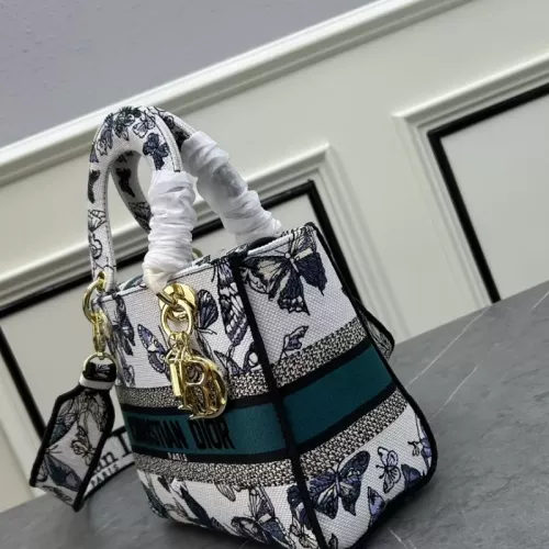 Cheap Christian Dior AAA Quality Handbags For Women #1386174 Replica Wholesale [$115.00 USD] [ITEM#1386174] on Replica Christian Dior AAA Quality Handbags