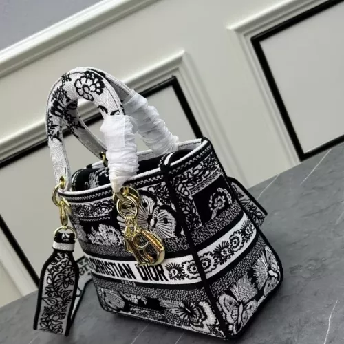 Cheap Christian Dior AAA Quality Handbags For Women #1386175 Replica Wholesale [$115.00 USD] [ITEM#1386175] on Replica Christian Dior AAA Quality Handbags