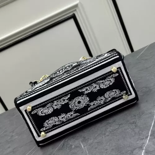 Cheap Christian Dior AAA Quality Handbags For Women #1386175 Replica Wholesale [$115.00 USD] [ITEM#1386175] on Replica Christian Dior AAA Quality Handbags