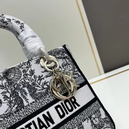Cheap Christian Dior AAA Quality Handbags For Women #1386176 Replica Wholesale [$115.00 USD] [ITEM#1386176] on Replica Christian Dior AAA Quality Handbags