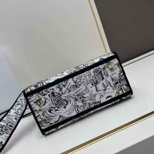 Cheap Christian Dior AAA Quality Handbags For Women #1386177 Replica Wholesale [$115.00 USD] [ITEM#1386177] on Replica Christian Dior AAA Quality Handbags