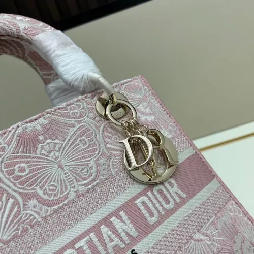 Cheap Christian Dior AAA Quality Handbags For Women #1386184 Replica Wholesale [$115.00 USD] [ITEM#1386184] on Replica Christian Dior AAA Quality Handbags
