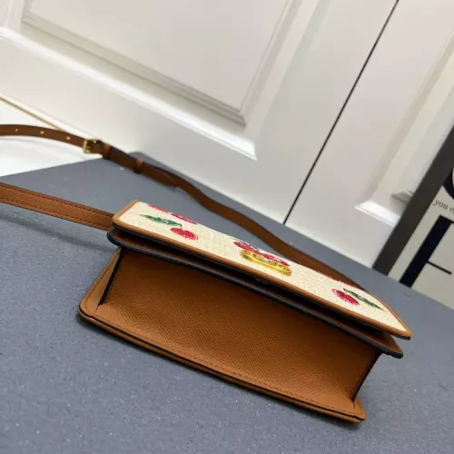 Cheap Valentino AAA Quality Messenger Bags For Women #1386331 Replica Wholesale [$92.00 USD] [ITEM#1386331] on Replica Valentino AAA Quality Messenger Bags