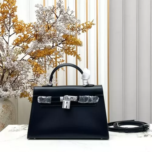 Hermes AAA Quality Handbags For Women #1386386