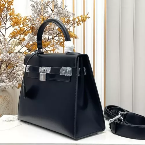 Cheap Hermes AAA Quality Handbags For Women #1386388 Replica Wholesale [$96.00 USD] [ITEM#1386388] on Replica Hermes AAA Quality Handbags
