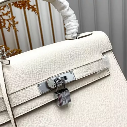 Cheap Hermes AAA Quality Handbags For Women #1386441 Replica Wholesale [$82.00 USD] [ITEM#1386441] on Replica Hermes AAA Quality Handbags