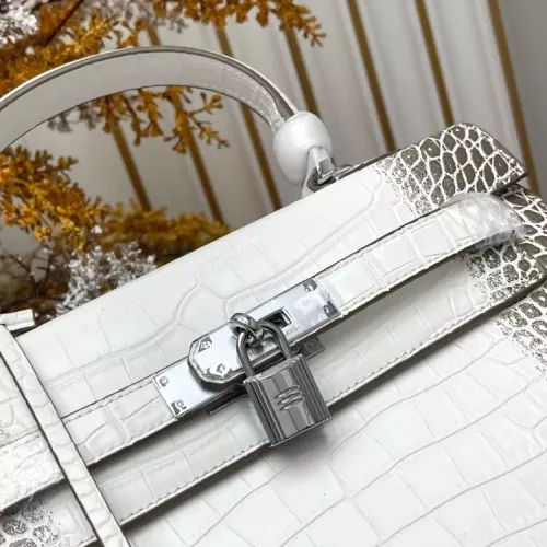 Cheap Hermes AAA Quality Handbags For Women #1386533 Replica Wholesale [$92.00 USD] [ITEM#1386533] on Replica Hermes AAA Quality Handbags