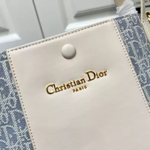Cheap Christian Dior AAA Quality Handbags For Women #1386553 Replica Wholesale [$100.00 USD] [ITEM#1386553] on Replica Christian Dior AAA Quality Handbags