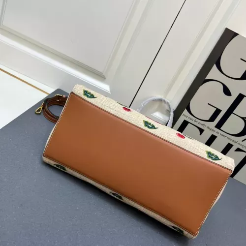 Cheap Valentino AAA Quality Handbags For Women #1386563 Replica Wholesale [$108.00 USD] [ITEM#1386563] on Replica Valentino AAA Quality Handbags