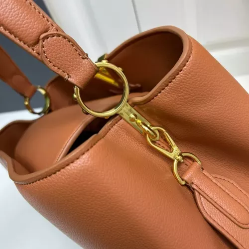 Cheap Louis Vuitton AAA Quality Handbags For Women #1386598 Replica Wholesale [$105.00 USD] [ITEM#1386598] on Replica Louis Vuitton AAA Quality Handbags