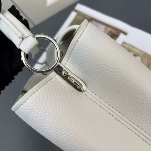 Cheap Louis Vuitton AAA Quality Handbags For Women #1386604 Replica Wholesale [$105.00 USD] [ITEM#1386604] on Replica Louis Vuitton AAA Quality Handbags