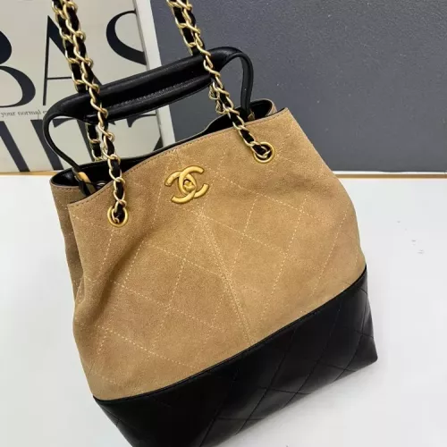 Cheap Chanel AAA Quality Shoulder Bags For Women #1386886 Replica Wholesale [$112.00 USD] [ITEM#1386886] on Replica Chanel AAA Quality Shoulder Bags