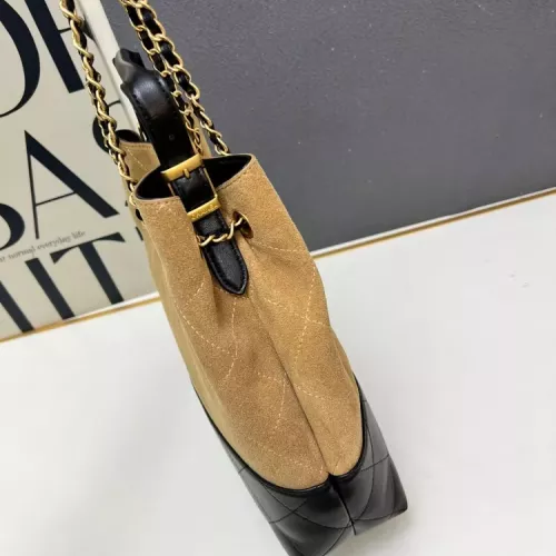 Cheap Chanel AAA Quality Shoulder Bags For Women #1386886 Replica Wholesale [$112.00 USD] [ITEM#1386886] on Replica Chanel AAA Quality Shoulder Bags