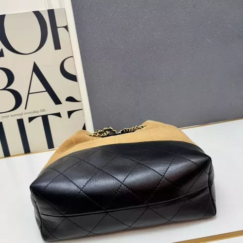 Cheap Chanel AAA Quality Shoulder Bags For Women #1386886 Replica Wholesale [$112.00 USD] [ITEM#1386886] on Replica Chanel AAA Quality Shoulder Bags