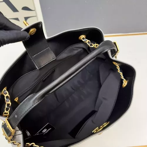 Cheap Chanel AAA Quality Shoulder Bags For Women #1386888 Replica Wholesale [$112.00 USD] [ITEM#1386888] on Replica Chanel AAA Quality Shoulder Bags
