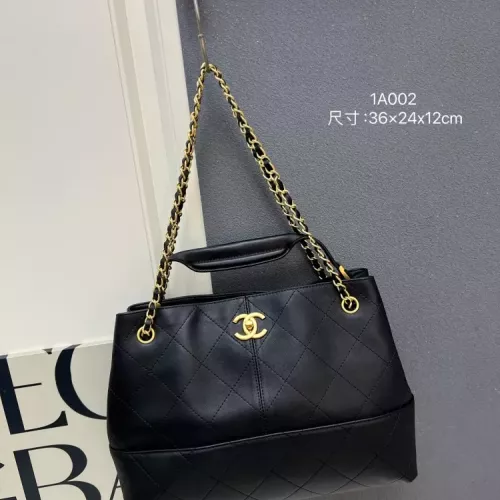 Chanel AAA Quality Shoulder Bags For Women #1386893