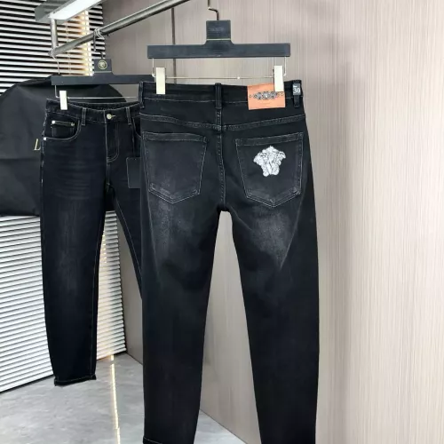 Cheap Versace Jeans For Men #1386897 Replica Wholesale [$80.00 USD] [ITEM#1386897] on Replica Versace Jeans