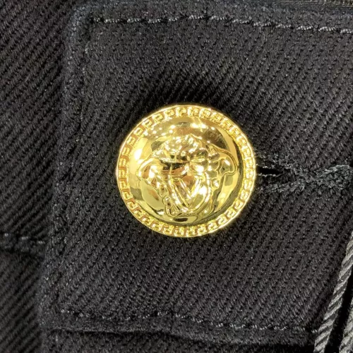 Cheap Versace Jeans For Men #1386898 Replica Wholesale [$80.00 USD] [ITEM#1386898] on Replica Versace Jeans