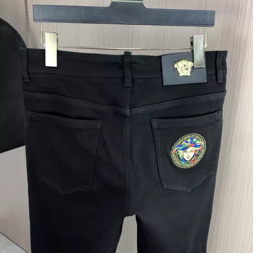 Cheap Versace Jeans For Men #1386898 Replica Wholesale [$80.00 USD] [ITEM#1386898] on Replica Versace Jeans