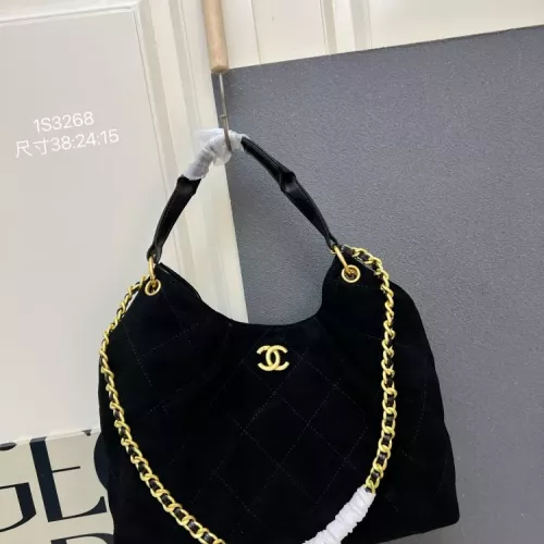 Chanel AAA Quality Shoulder Bags For Women #1386925