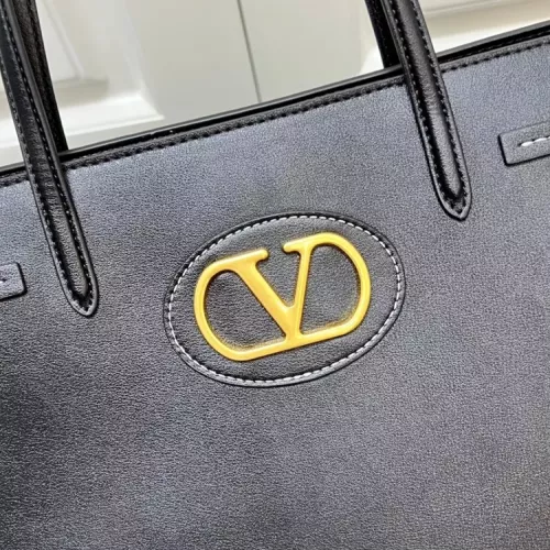 Cheap Valentino AAA Quality Handbags For Women #1386959 Replica Wholesale [$108.00 USD] [ITEM#1386959] on Replica Valentino AAA Quality Handbags