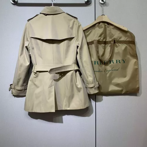 Cheap Burberry Trench Coat Long Sleeved For Women #1387265 Replica Wholesale [$162.00 USD] [ITEM#1387265] on Replica Burberry Trench Coat