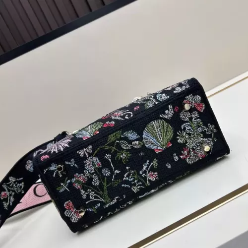 Cheap Christian Dior AAA Quality Handbags For Women #1387326 Replica Wholesale [$105.00 USD] [ITEM#1387326] on Replica Christian Dior AAA Quality Handbags