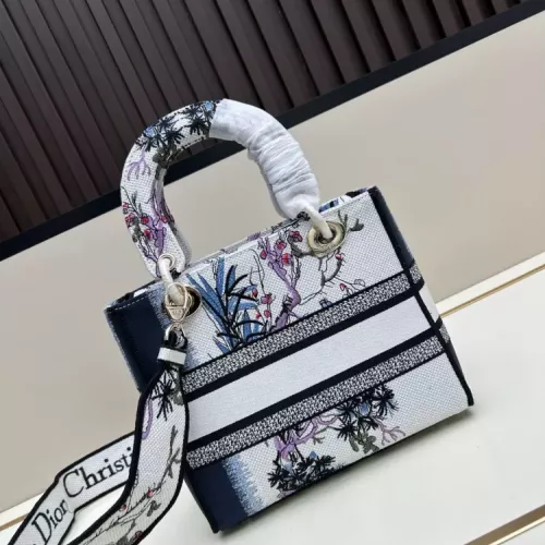Cheap Christian Dior AAA Quality Handbags For Women #1387334 Replica Wholesale [$105.00 USD] [ITEM#1387334] on Replica Christian Dior AAA Quality Handbags