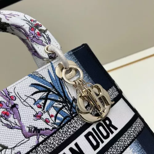Cheap Christian Dior AAA Quality Handbags For Women #1387334 Replica Wholesale [$105.00 USD] [ITEM#1387334] on Replica Christian Dior AAA Quality Handbags