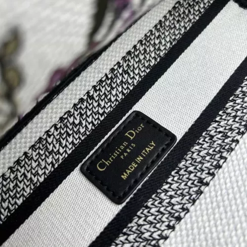 Cheap Christian Dior AAA Quality Handbags For Women #1387335 Replica Wholesale [$105.00 USD] [ITEM#1387335] on Replica Christian Dior AAA Quality Handbags