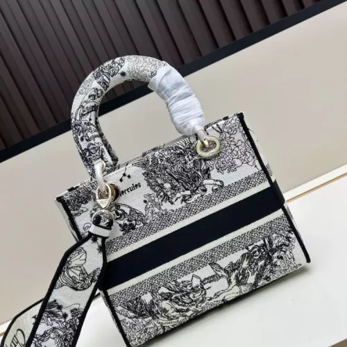 Cheap Christian Dior AAA Quality Handbags For Women #1387346 Replica Wholesale [$105.00 USD] [ITEM#1387346] on Replica Christian Dior AAA Quality Handbags