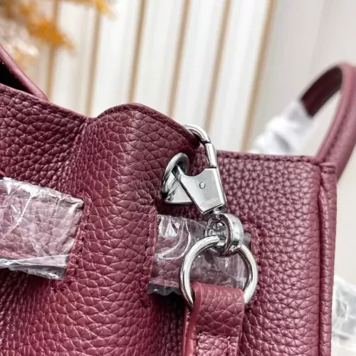 Cheap Hermes AAA Quality Handbags For Women #1387386 Replica Wholesale [$88.00 USD] [ITEM#1387386] on Replica Hermes AAA Quality Handbags