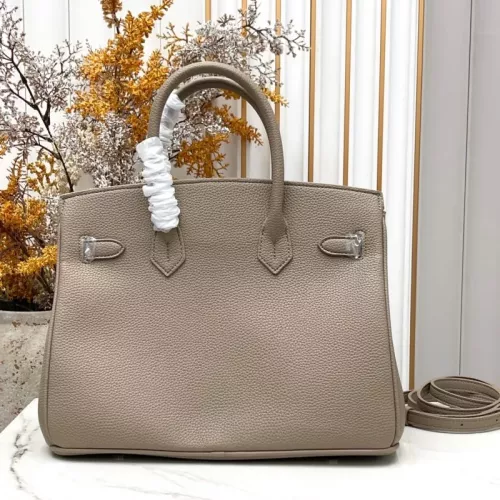 Cheap Hermes AAA Quality Handbags For Women #1387482 Replica Wholesale [$88.00 USD] [ITEM#1387482] on Replica Hermes AAA Quality Handbags