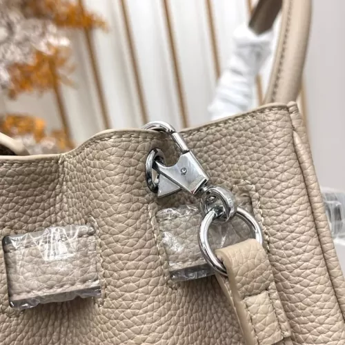 Cheap Hermes AAA Quality Handbags For Women #1387482 Replica Wholesale [$88.00 USD] [ITEM#1387482] on Replica Hermes AAA Quality Handbags