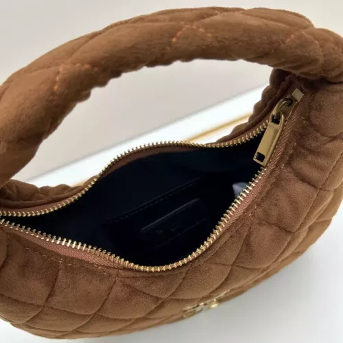 Cheap Yves Saint Laurent AAA Quality Handbags For Women #1387576 Replica Wholesale [$76.00 USD] [ITEM#1387576] on Replica Yves Saint Laurent AAA Quality Handbags